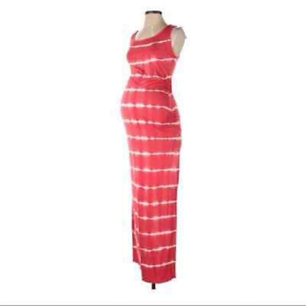 Ingrid & Isabel Maternity Red/White Tie-Dye Stripe Maxi Dress NWOT Medium